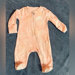 Nike Sleep and Play Newborn